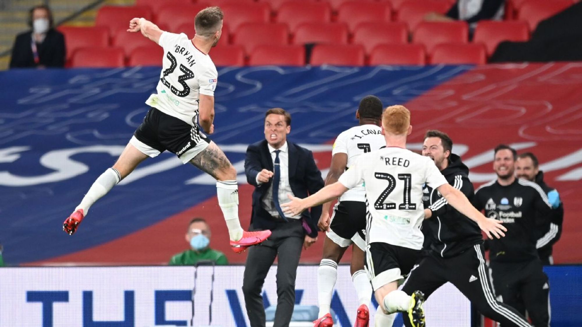 對內部位置 對內部位置